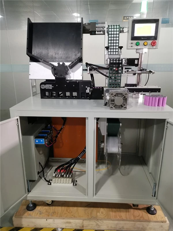 Automatic Sticking Machine Automatic Sticking Machine