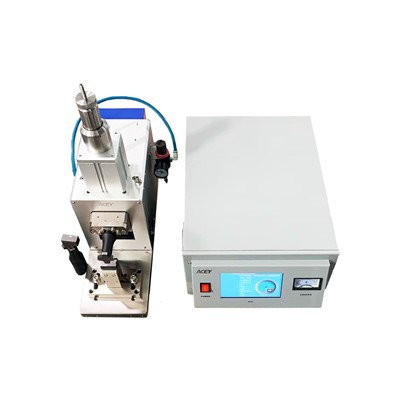 Ультразвукова машина для зварювання металу